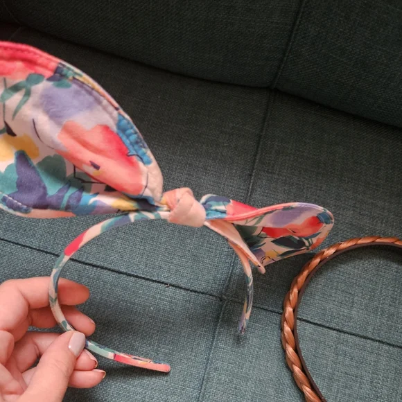 FREE Kids headbands - Picture 5 of 6